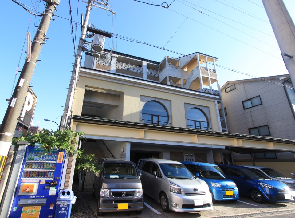 弥生マンション